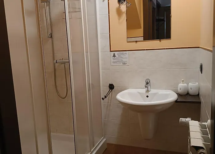 Abies 住宿加早餐酒店 波利齐杰内罗萨